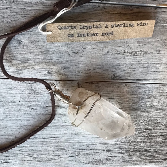 Quartz Crystal Necklace - Picture 1 of 3